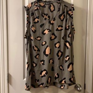 ChicSoul Into The Wilderness Top, Grey